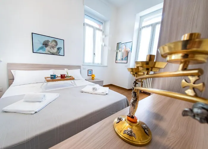 Silvia-by Sitter Como