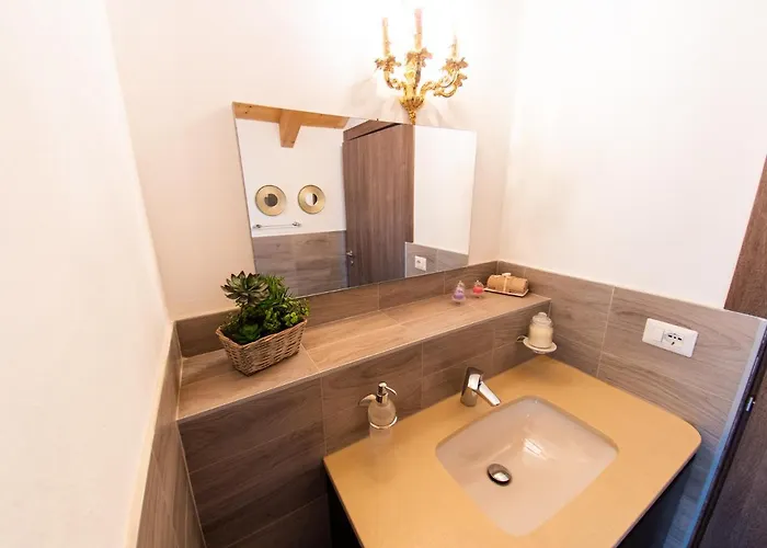 דירה Silvia-by Sitter קומו