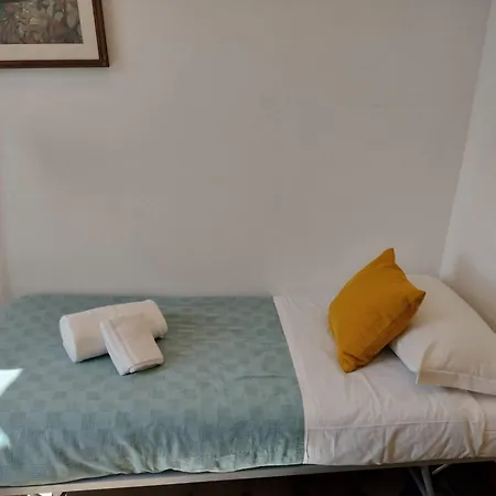 Apartament Silvia-by Sitter Como