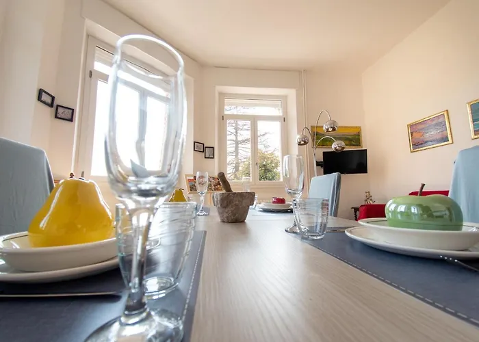 Apartament Silvia-by Sitter Como