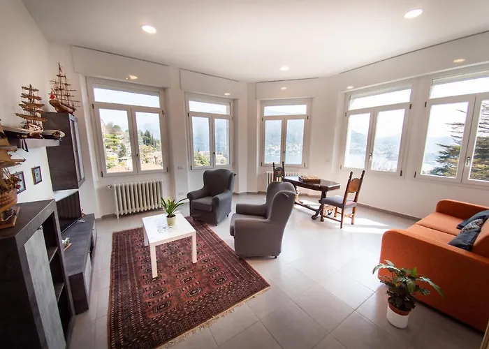 Apartament Silvia-by Sitter Como