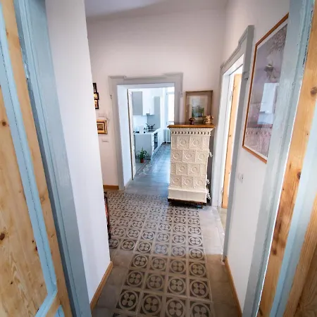 Silvia-by Sitter Apartamento Como